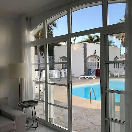 Lovely - Pool Front, Private Roof Terrace, Wifi Fiber Optic Corralejo