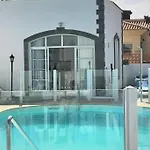 My Lovely - Pool Front, Private Roof Terrace, Wifi Fiber Optic Daire *